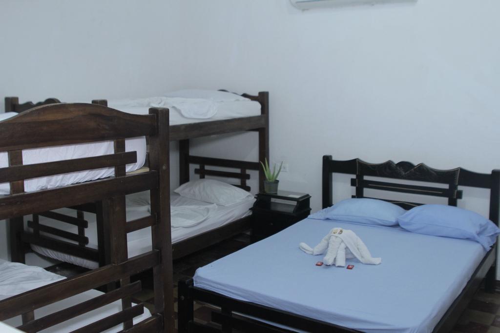 Hostel Casa Eugenia Cartagena Екстериор снимка